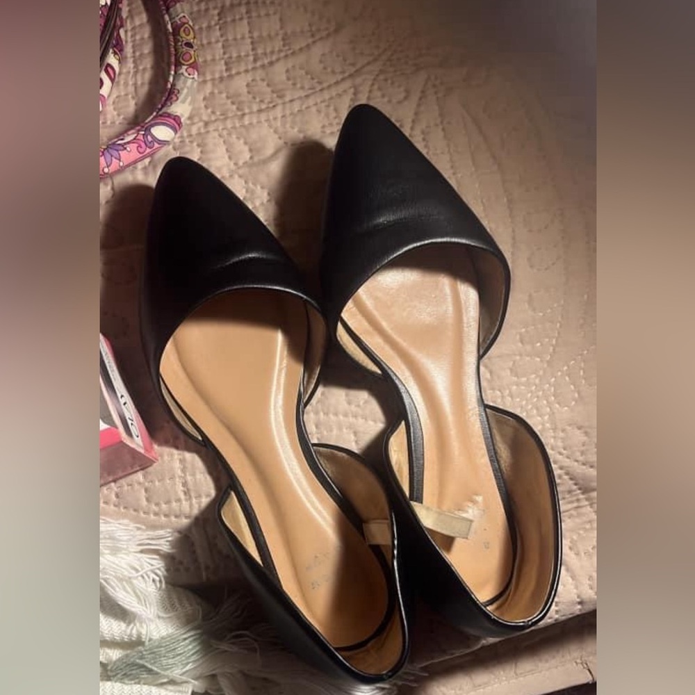 A new day flat shoes